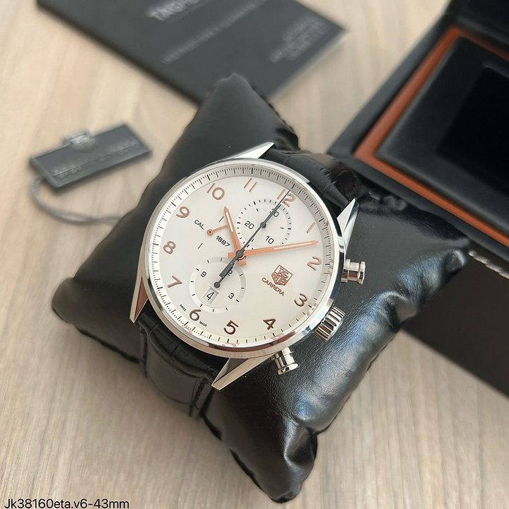 TAG HEUER CARRERA CALIBRE 1887 COURO 43MM Rel gios